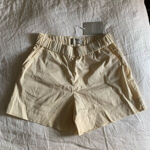 Everlane The Easy Short